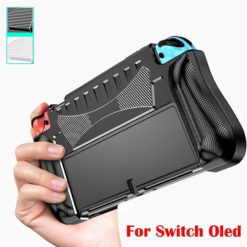 Dockable protective case - dockable,